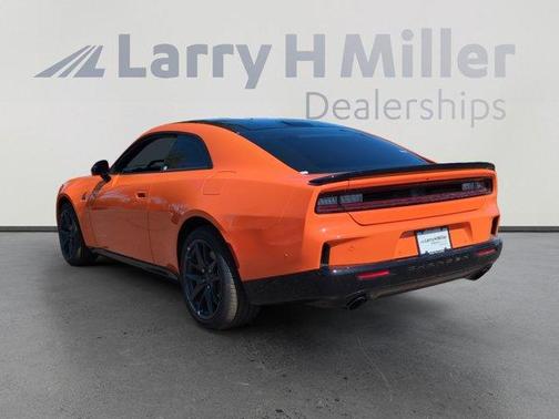 PEEL OUT 2026 Dodge Charger Scat Pack