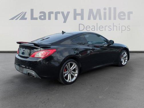 2010 Hyundai Genesis Coupe 2.0T Track