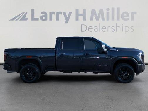 2025 GMC Sierra 2500 AT4