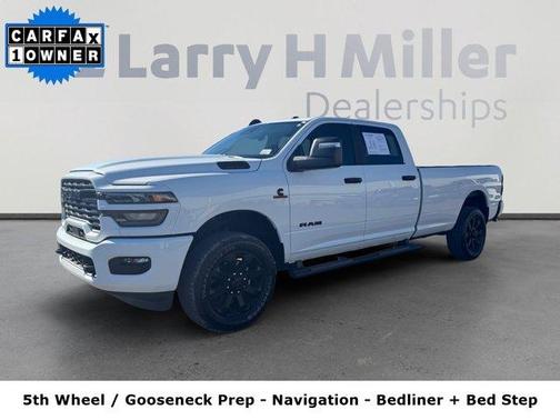 Bright White Clearcoat 2025 RAM 3500 Big Horn