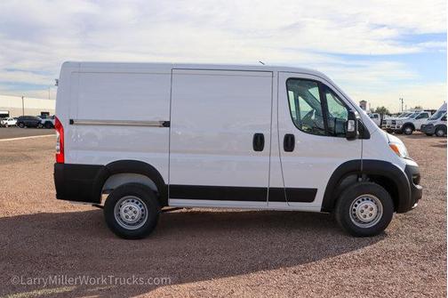 2025 RAM ProMaster 1500 Low Roof