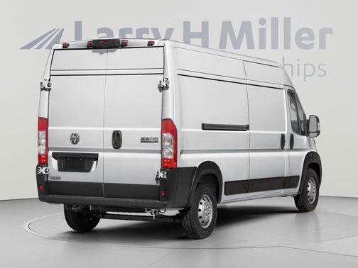 Bright White Clearcoat 2027 RAM ProMaster 2500