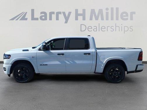 Bright White Clearcoat 2026 RAM 1500 Big Horn