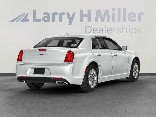 2022 Chrysler 300 S