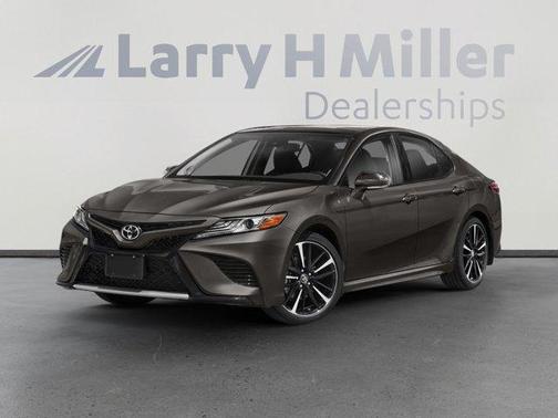 Red Metallic 2018 Toyota Camry XSE