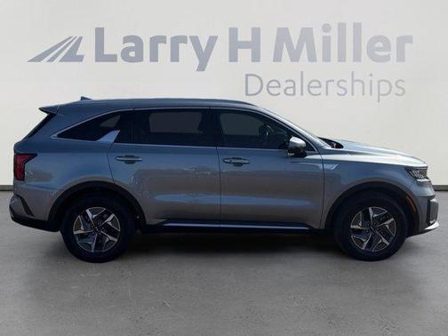 2022 Kia Sorento Hybrid S