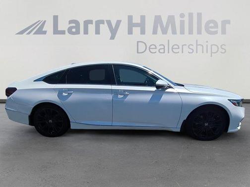 2020 Honda Accord Touring 2.0T