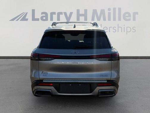 2023 INFINITI QX60 SENSORY