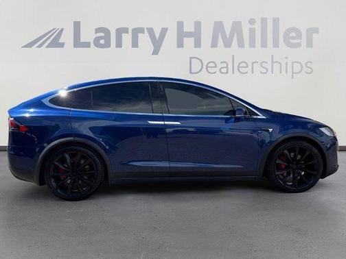 Deep Blue Metallic 2021 Tesla Model X Performance