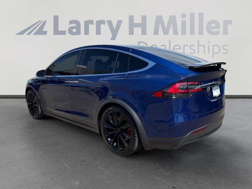 Deep Blue Metallic 2021 Tesla Model X Performance