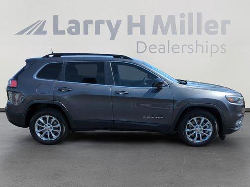 2022 Jeep Cherokee Latitude Lux