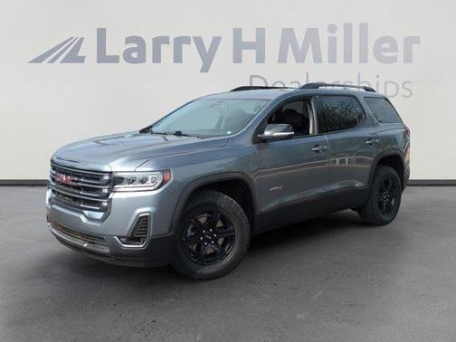 2022 GMC Acadia AT4