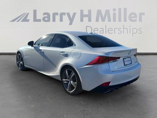 2018 Lexus IS 300 Base