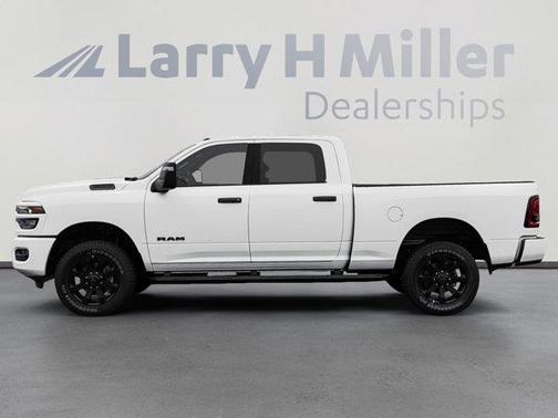 Bright White Clearcoat 2026 RAM 2500 Big Horn