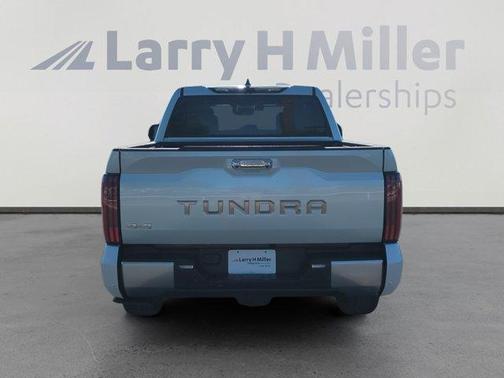 2023 Toyota Tundra Hybrid Capstone