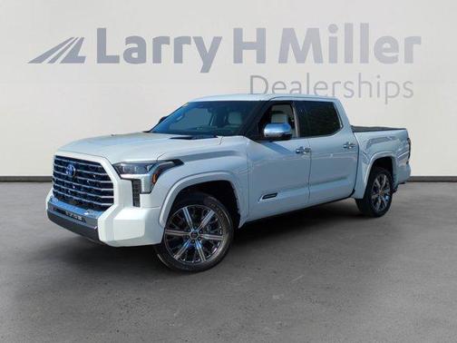 2023 Toyota Tundra Hybrid Capstone