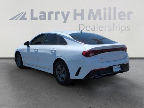 2022 Kia K5 LXS
