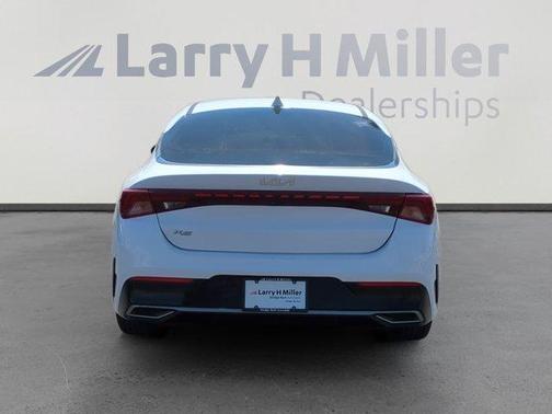 2022 Kia K5 LXS