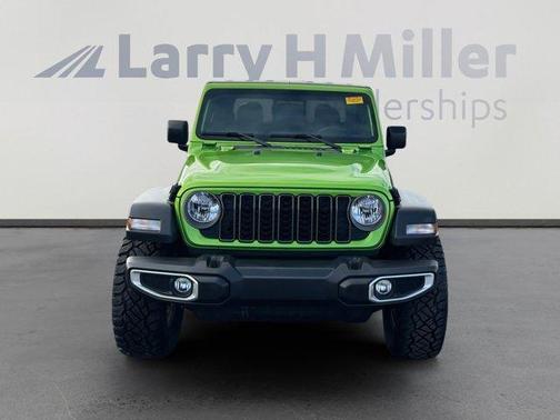 2025 Jeep Gladiator Sport