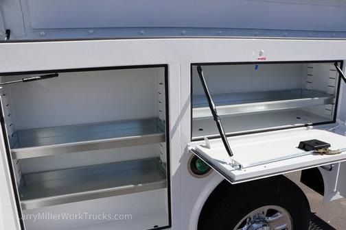 Bright White Clearcoat 2026 RAM 2500 Tradesman