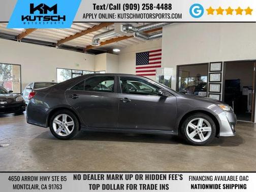 2014 Toyota Camry SE