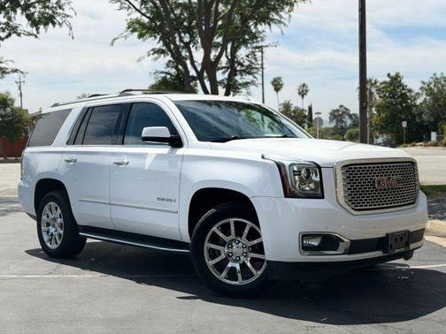White 2016 GMC Yukon Denali