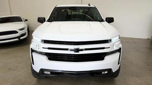 White 2019 Chevrolet Silverado 1500 RST