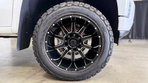 White 2019 Chevrolet Silverado 1500 RST