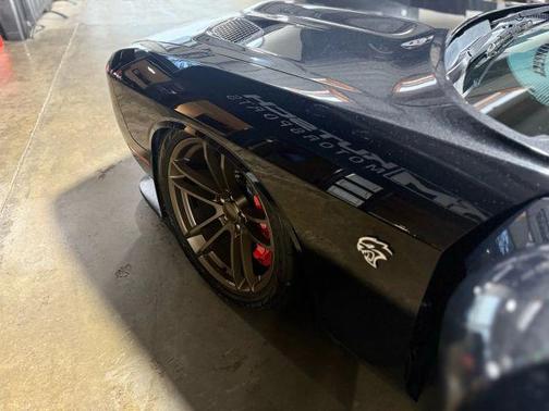 2015 Dodge Challenger SRT Hellcat