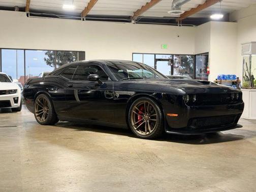 2015 Dodge Challenger SRT Hellcat