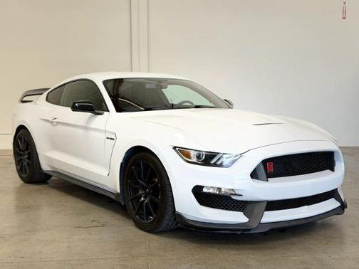 White 2018 Ford Shelby GT350 Base