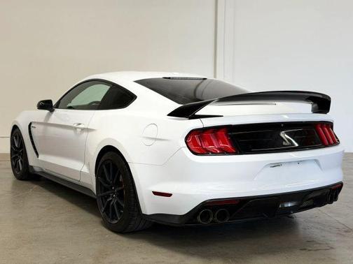 White 2018 Ford Shelby GT350 Base