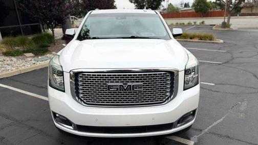 White 2016 GMC Yukon Denali