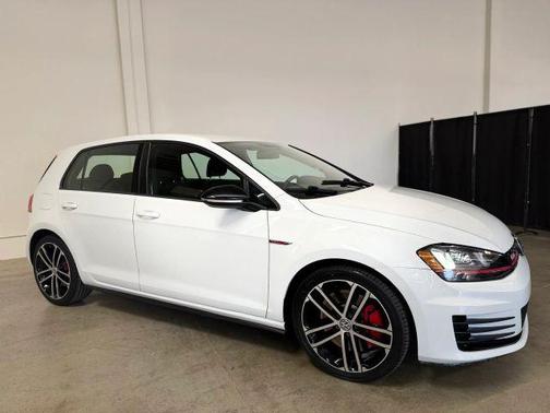 Pure White 2017 Volkswagen Golf GTI Sport 4-Door