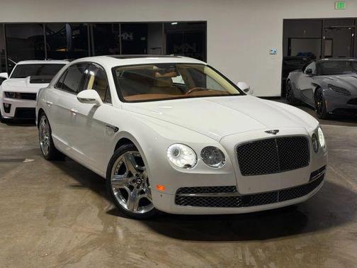 2014 Bentley Flying Spur Base