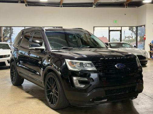 2016 Ford Explorer Sport