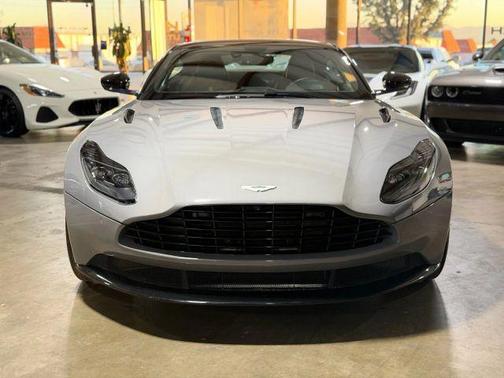 2019 Aston Martin DB11 AMR