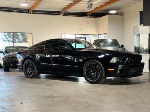 2013 Ford Shelby GT500 Base