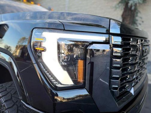 2024 GMC Sierra 3500 Denali Ultimate