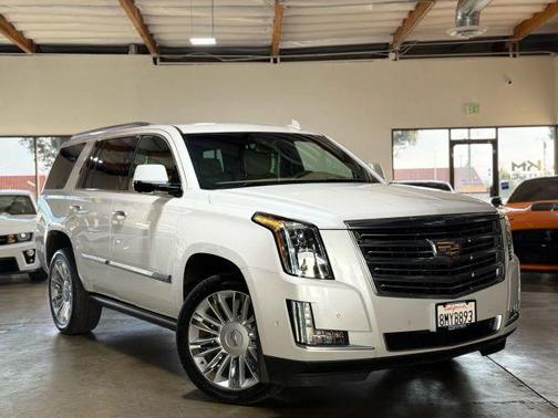 2019 Cadillac Escalade Platinum