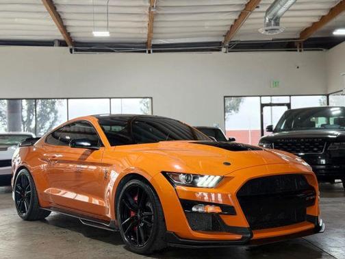 2020 Ford Shelby GT500 Base