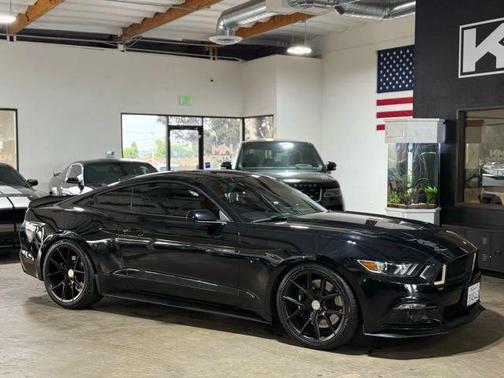 2017 Ford Mustang GT