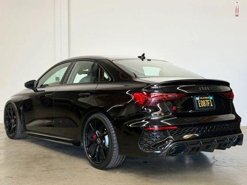 Mythos Black Metallic 2022 Audi RS 3 2.5T