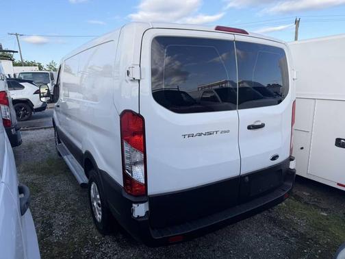 Oxford White 2019 Ford Transit-250 Base