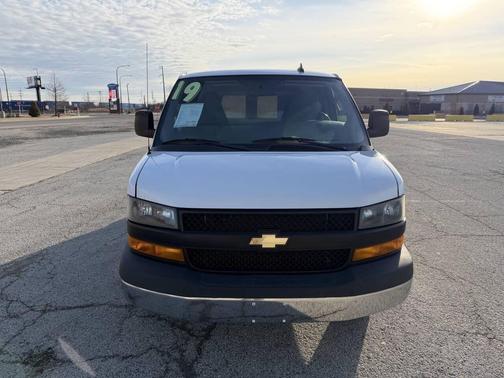 2019 Chevrolet Express 2500 Work Van