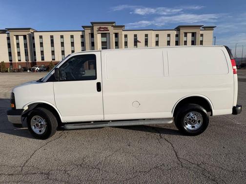 2024 GMC Savana 2500 Work Van