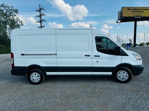 2017 Ford Transit-350 Base