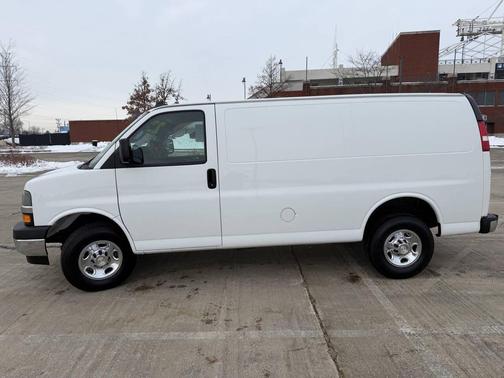 2022 Chevrolet Express 2500 2500 3dr Cargo Van