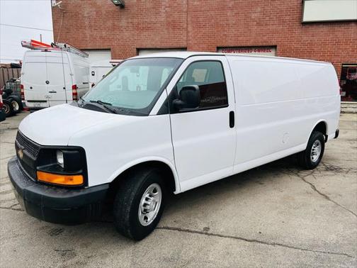 2016 Chevrolet Express 3500 3500 3dr Extended Cargo Van w/1WT