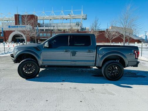 2018 Ford F-150 Raptor 4x4 4dr SuperCrew 5.5 ft. SB